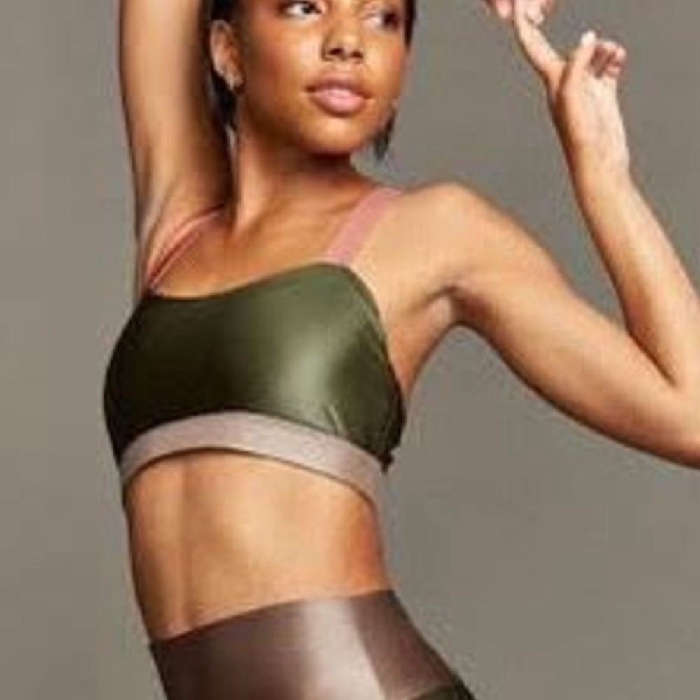 Show Me Your Mumu Moves Zenon Green/Pink Shiny Sports Bra